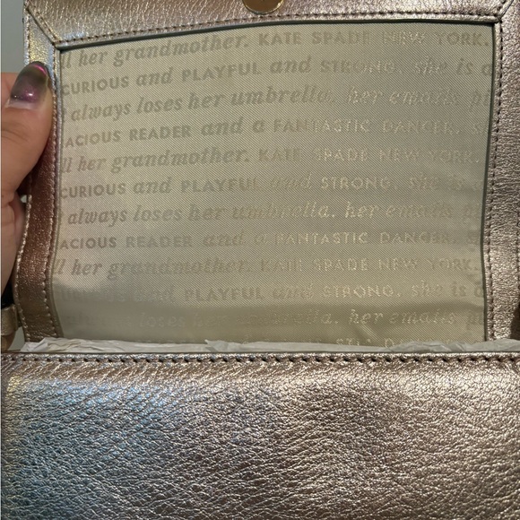 New In Box Storybook Kate Spade Carah Rose Gold - Picture 8 of 11